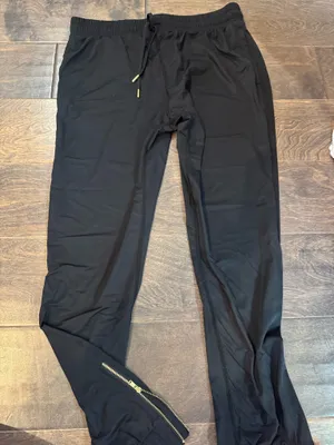 Zyia Joggers Black thumbnail 3