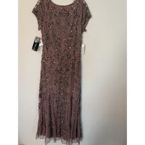 Pisarro Nights Embellished Mesh MIDI Gown Beaded Sz 10 Mauve NWT $268 thumbnail 4