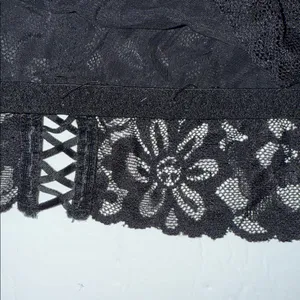 Victoria's Secret Black Lace Bralette XL unlined thumbnail 4