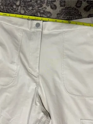 Lululemon Women’s Size 31 Natural Ivory Cream Utilitech Cargo Cropped Pants thumbnail 9