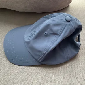 Alo Yoga Performance Off-Duty Cap Bluestone thumbnail 6