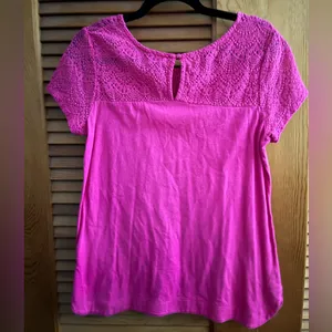 Gap short sleeve top in Raspberry sherbet size medium thumbnail 2