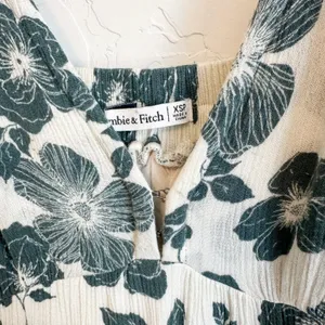 Abercrombie | Tie-Strap Floral Babydoll Midi Dress Green thumbnail 5