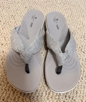 Clarks Cloudsteppers Cushion Soft Flip Flops Gray Size 11‎ thumbnail 1