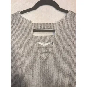 Ces Femme Grey Ribbed Knit V-Neck Sweater Bell Sleeve Lattice Back Top‎ thumbnail 6