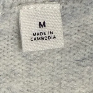 GAP Light Gray Off-the-Shoulder Sweater thumbnail 3