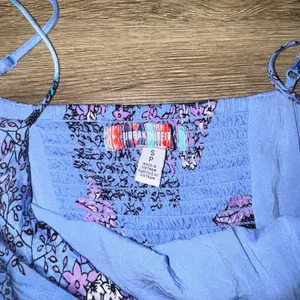 Urban Outfitters Blue Floral midi dress thumbnail 4