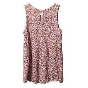 St. Johns Bay Size Medium‎ Sleeveless Women Shirt Cotton Strawberry Keyhole thumbnail 2