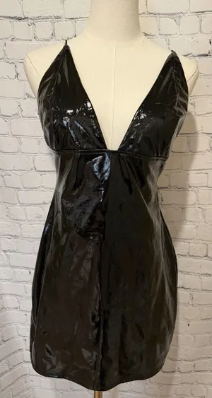 Windsor Vampy Sleek Black Patent Faux Leather Mini Dress Size Large thumbnail 1