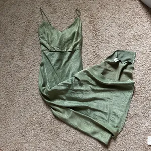 Midi Dress thumbnail 3