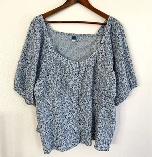 Old Navy Womens Shirt Blouse Blue Floral Puff Sleeve Smocked Back Size XXL thumbnail 1