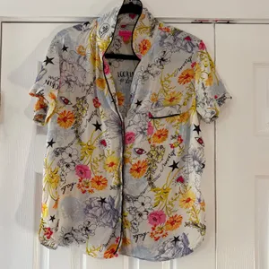 Betsey Johnson Pajama Set Small Floral Star Heart Print Rayon‎ 2pc PJ Size S thumbnail 3