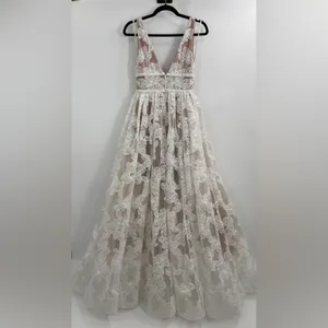 Bronx and Banco Lily Blanc Embroidered Gown US2/XS thumbnail 8