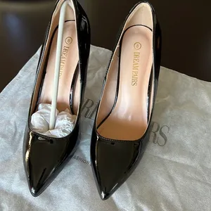 Dream Paris Heels size 8 thumbnail 1