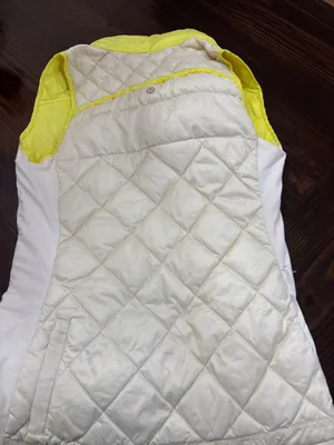 Lululemon Puffer Vest Small thumbnail 9