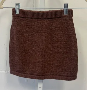 Peppermayo Chocolate Brown Knit Mini Skirt XS Textured Elastic Waist Ribbed Boho thumbnail 1