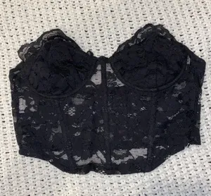 Kendall + Kylie black pacsun corset thumbnail 1