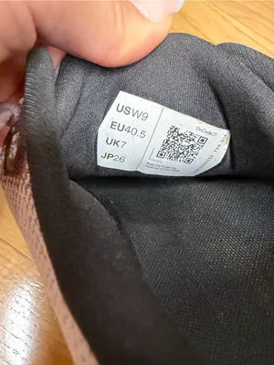 On Running Cloudtilt Women's Sneakers in Clove / Sand - Size 9 thumbnail 7