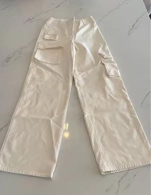 Aritzia Wilfred ivory wide leg cargo pants thumbnail 1