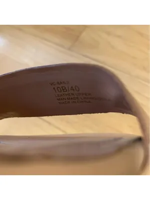 Vince Camuto Banji Sandals - Size 10 thumbnail 5