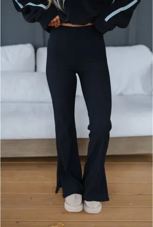These Three Boutique Leggings thumbnail 1