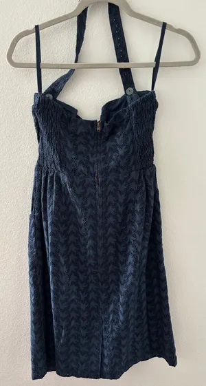 Girl from Savoy Anthropologie Navy Blue‎ Eyelet Halter Dress Pockets Size 4 thumbnail 1