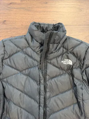 The North Face Women's Black Quilted Puffer Jacket Size Medium - C27-140 thumbnail 2