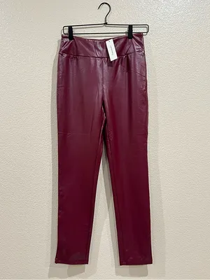 Francesca’s Alya Burgundy Faux Leather Ankle Pants NWT Size Medium thumbnail 4