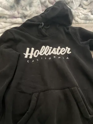 Hollister Black Hoodie thumbnail 1