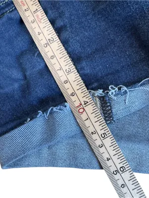 American Eagle Next Level Stretch Distressed Denim Shorts Womens 8 High Rise EUC thumbnail 10