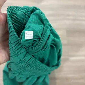 Lululemon Hotty Hot High-Rise Lined Short 4" Cascadia Green Women Size 6 thumbnail 2