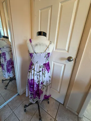 Aloha Fashion Hawaiian Floral Print Smocked Sundress thumbnail 2