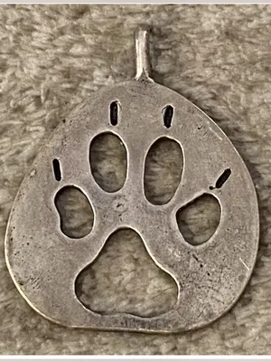 Vintage Sterling Silver .925 Hand Made Bear Paw Print Pendant thumbnail 1
