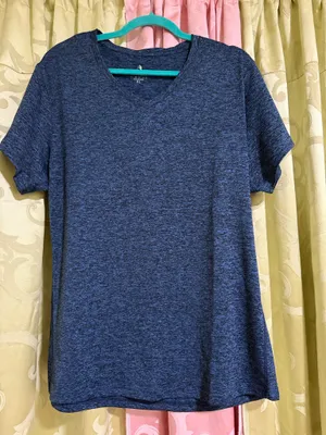 Men's Short Sleeve V-Neck Tee in Heather Navy thumbnail 1