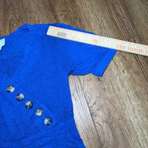 Maeve Anthropologie Blue Textured Asymmetric Button Smocked Crop Blouse Top Sz 2 thumbnail 5