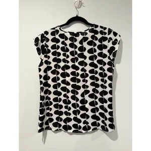 Ann Taylor Polka Dot Top Womens Small Lightweight Workwear Sheer Career Travel thumbnail 2