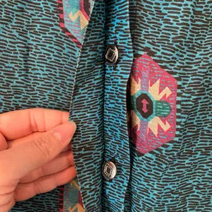Wrangler Authentic Western Blue Aztec Print Vintage Button Down Shirt Medium thumbnail 5