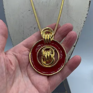 Vintage red enamel door knocker style necklace * thumbnail 3