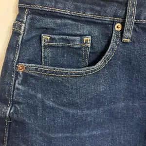 Old Navy High Rise Denim Mini Skirt Tonya Dark‎ Wash Button Fly Raw Hem Size 8 thumbnail 2