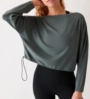 Athleta women’s cinch bottom flowy top with flowy sleeves size M thumbnail 1