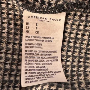 American Eagle Small Big Hug Sweater Waffle Knit V-Neck Oversized Long Sleeves thumbnail 9