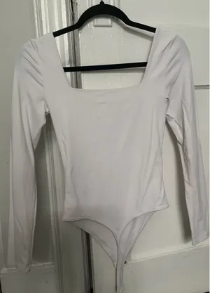 Aritzia Contour Bodysuit thumbnail 1