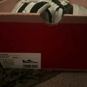 Vans Knu Skool Shoes thumbnail 2