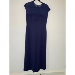 Donna Morgan Navy Blue Formal Maxi Dress Sz 10 Sheer Neckline thumbnail 5