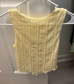 Yellow top thumbnail 1