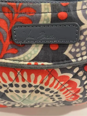 Vera Bradley Nomadic Floral Quilted Crossbody Bag Retired Pattern Zipper Purse thumbnail 12