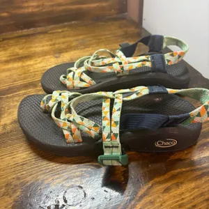 Chacos Sandals‎ Size 6 thumbnail 2