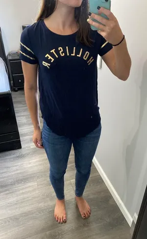 Hollister Shirt thumbnail 1