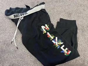 Nike Sweatpants thumbnail 2