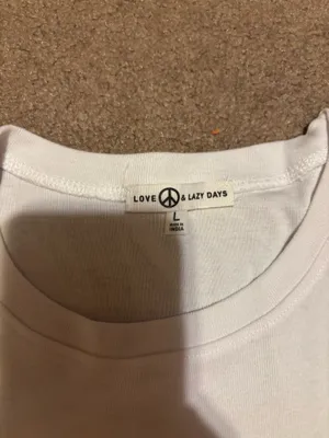 Love Peace & Lazy Days T-Shirt Cropped thumbnail 3